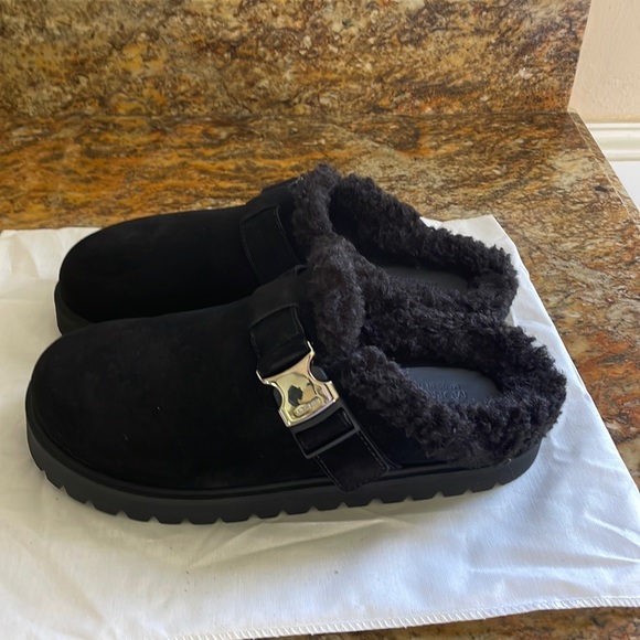 Moncler Mon Faux Shearling Mule (Women) 8US/ 38 EU - Picture 3 of 9